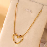 Load image into Gallery viewer, 18K Gold Heart Pendant Necklace
