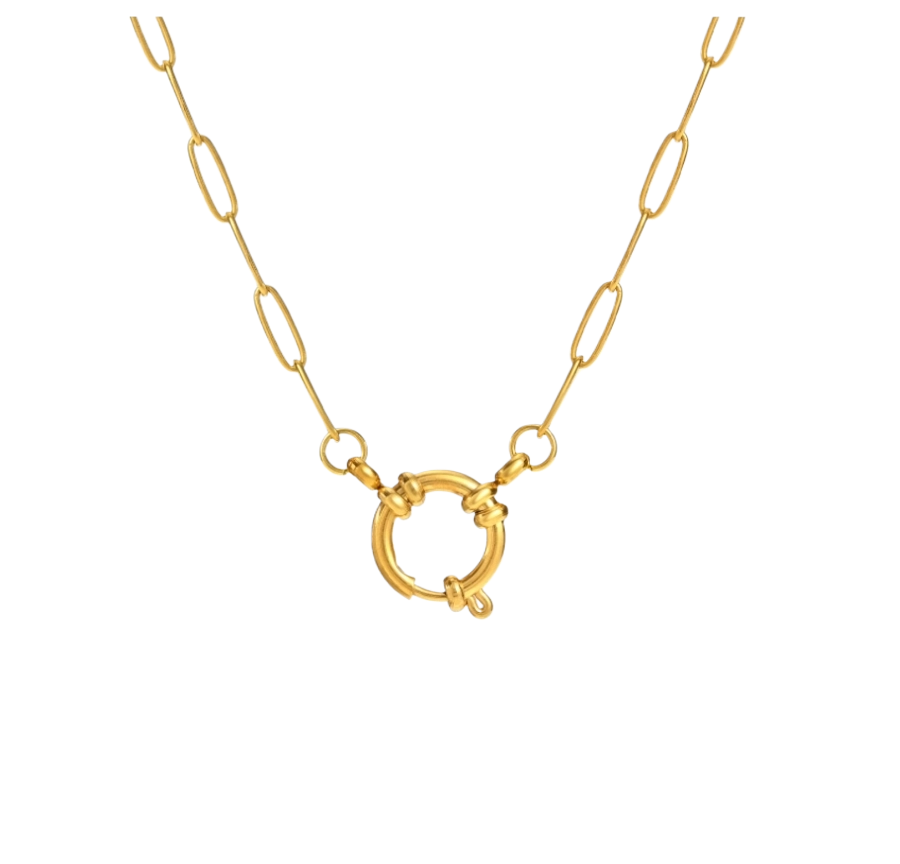 Simple Gold Pendant Necklace